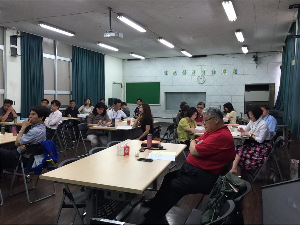 教育園丁的話圖片臺北市法規工作組ACT定期法規進修研討